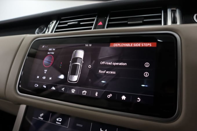2025 Land Rover Range Rover