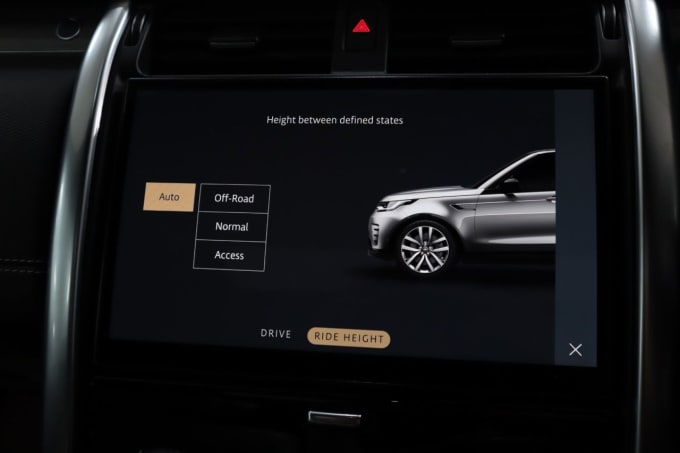2025 Land Rover Discovery