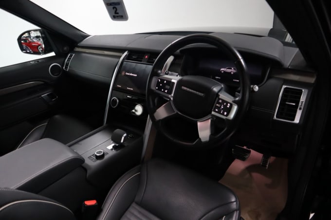 2025 Land Rover Discovery