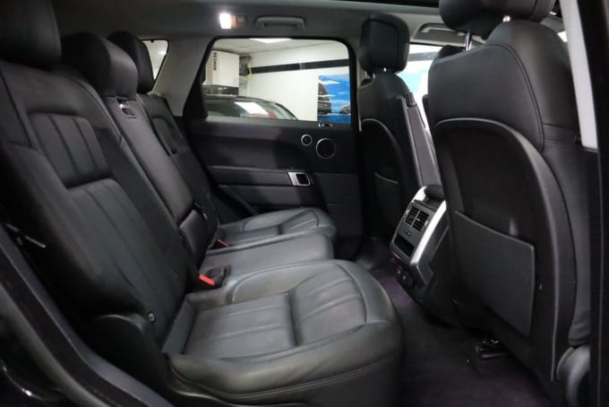 2025 Land Rover Range Rover Sport