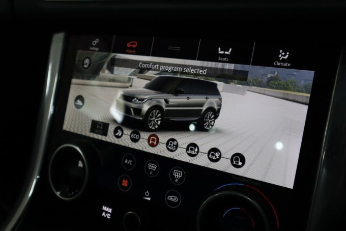 2025 Land Rover Range Rover Sport