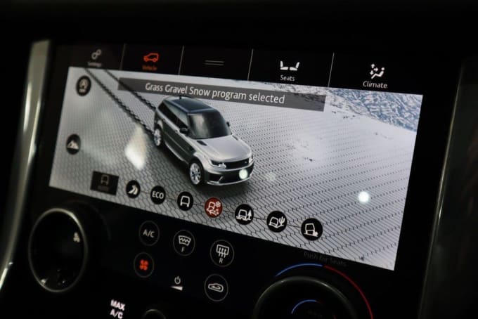 2025 Land Rover Range Rover Sport