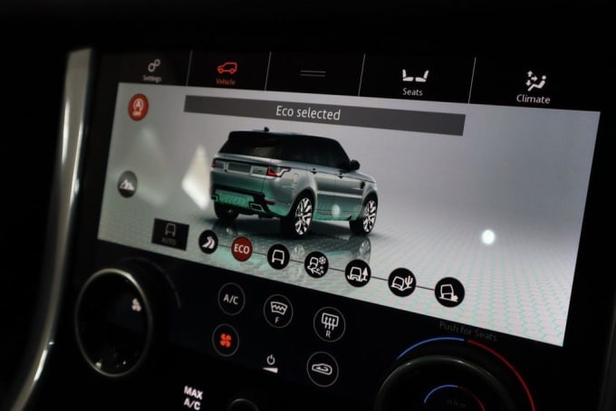 2025 Land Rover Range Rover Sport