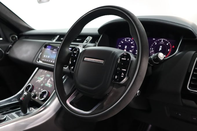 2025 Land Rover Range Rover Sport