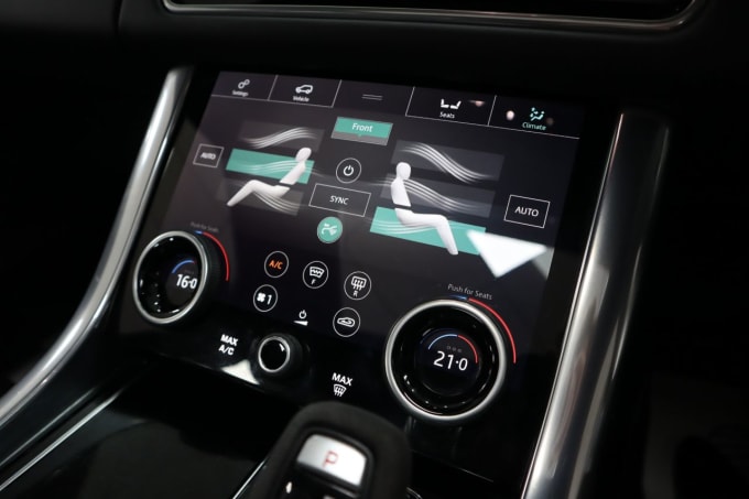 2025 Land Rover Range Rover Sport