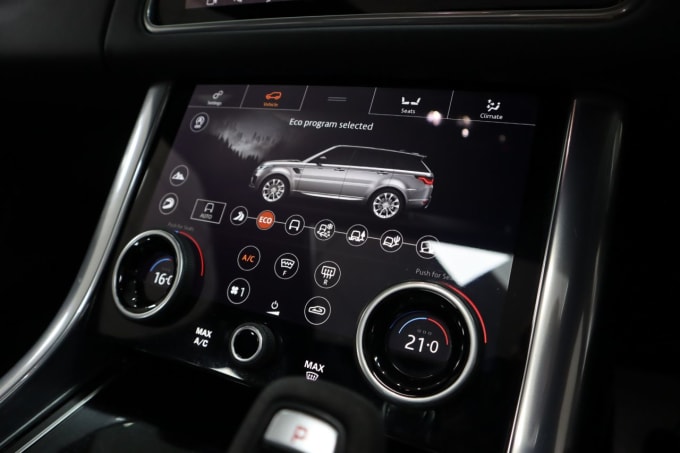 2025 Land Rover Range Rover Sport