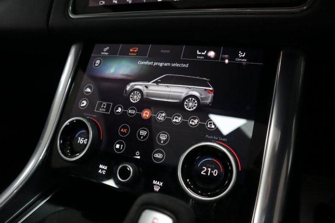 2025 Land Rover Range Rover Sport