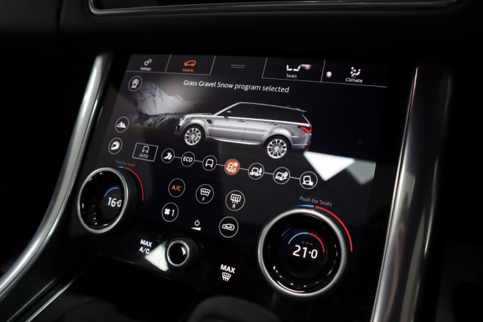 2025 Land Rover Range Rover Sport
