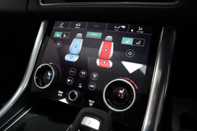 2025 Land Rover Range Rover Sport
