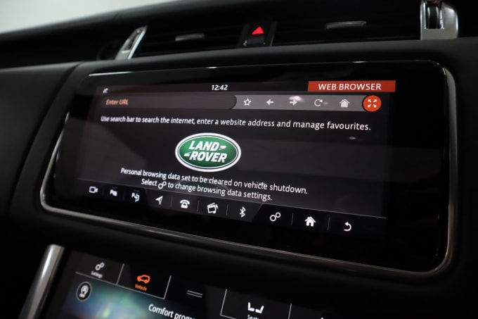 2025 Land Rover Range Rover Sport