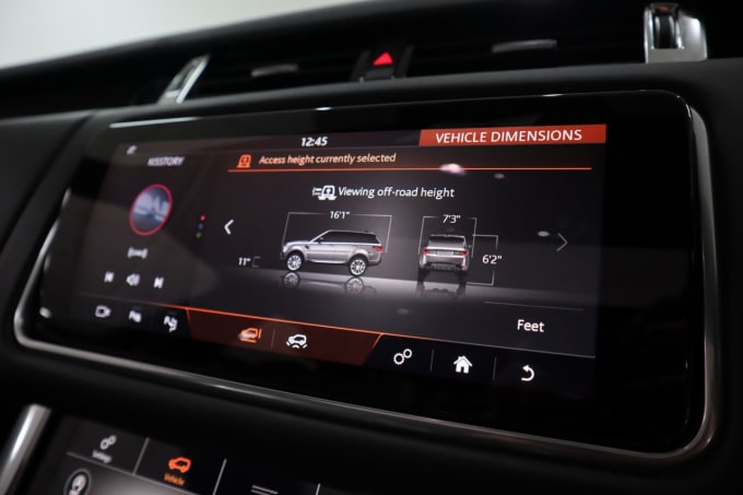 2025 Land Rover Range Rover Sport