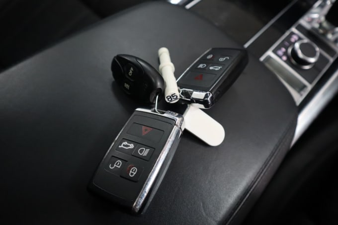 2025 Land Rover Range Rover Sport