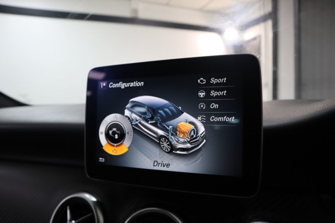 2025 Mercedes-benz A-class