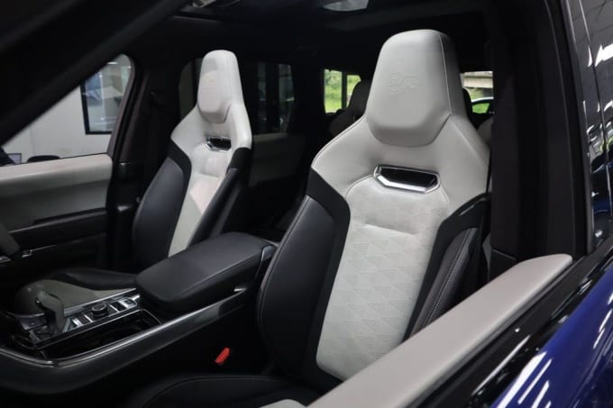 2020 Land Rover Range Rover Sport