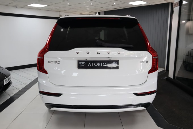 2025 Volvo Xc90