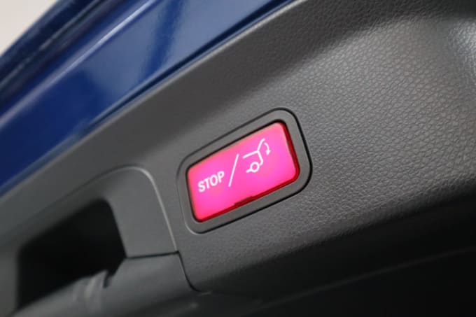 2025 Mercedes-benz Glc