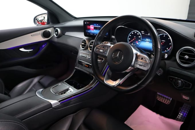 2025 Mercedes-benz Glc