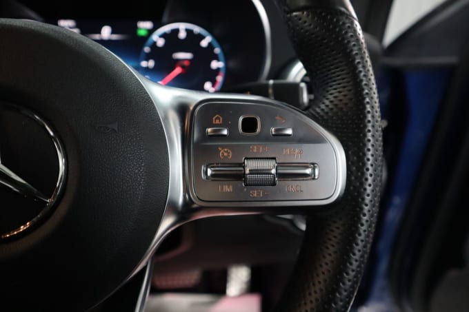 2025 Mercedes-benz Glc