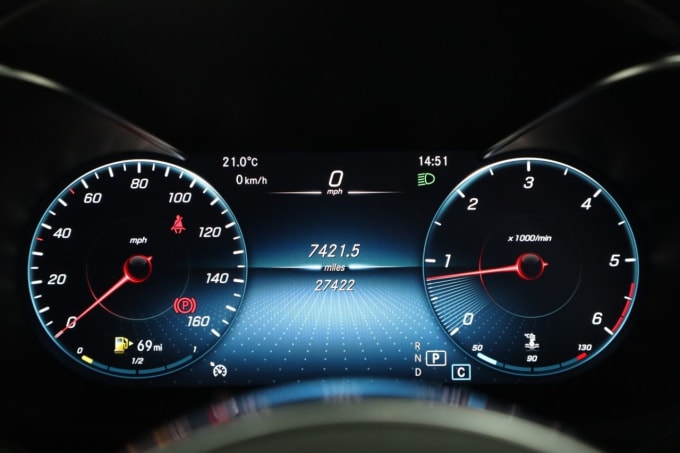 2025 Mercedes-benz Glc