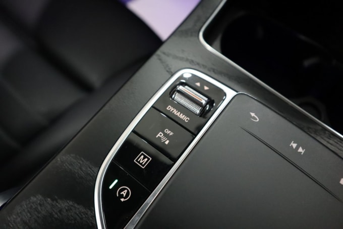 2025 Mercedes-benz Glc