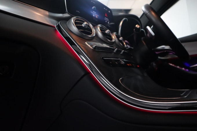 2025 Mercedes-benz Glc