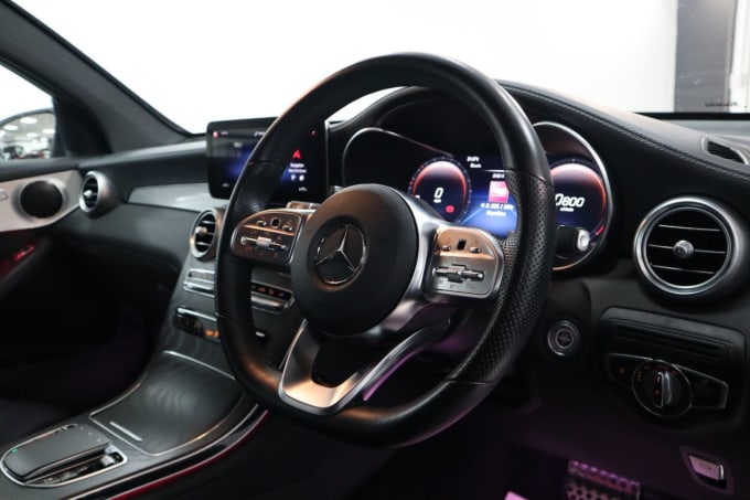 2025 Mercedes-benz Glc