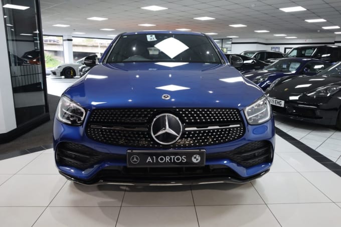 2025 Mercedes-benz Glc