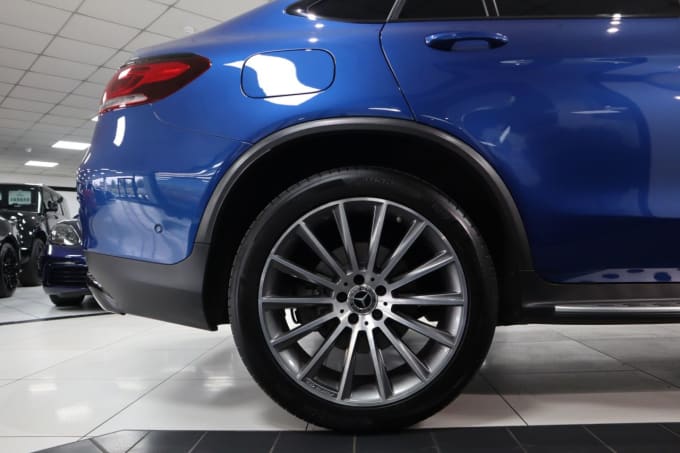 2025 Mercedes-benz Glc
