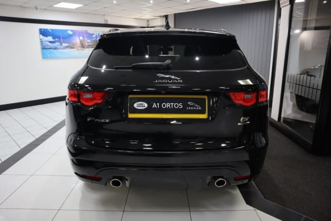 2025 Jaguar F-pace
