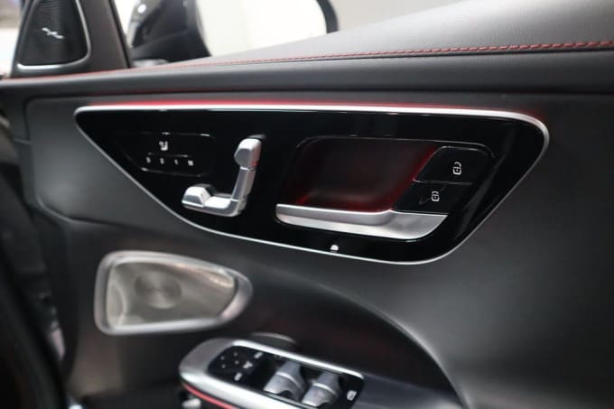 2025 Mercedes-benz C-class