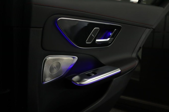 2025 Mercedes-benz C-class