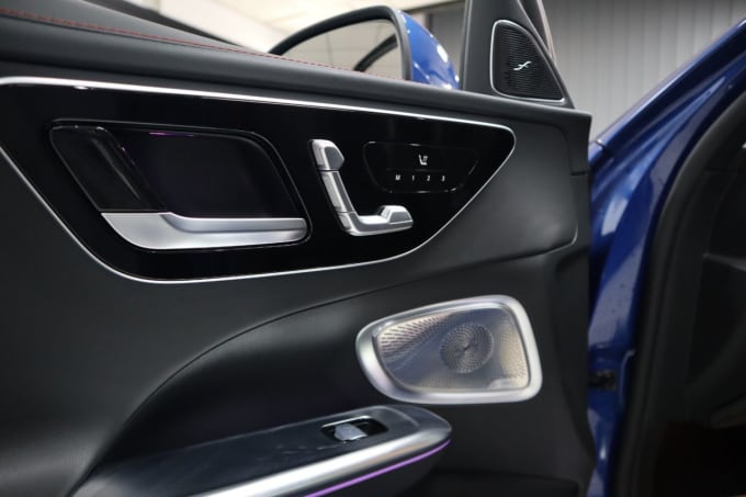 2025 Mercedes-benz C-class