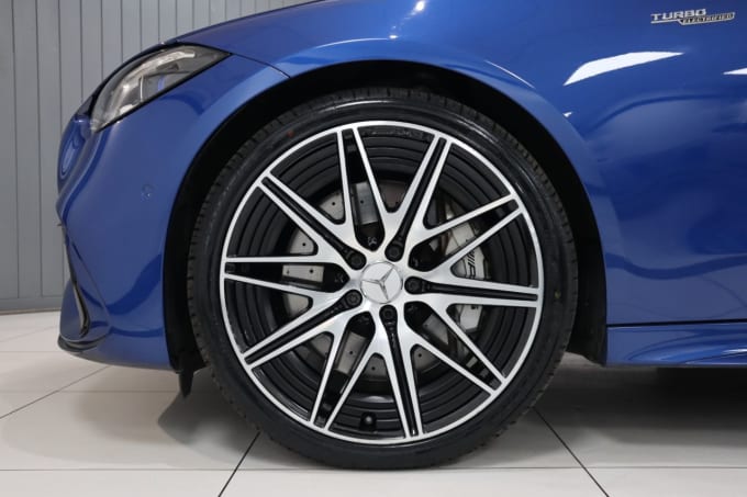 2025 Mercedes-benz C-class