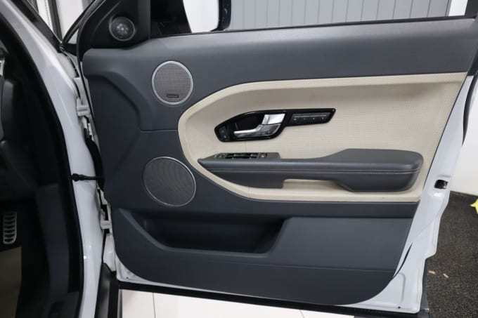 2025 Land Rover Range Rover Evoque
