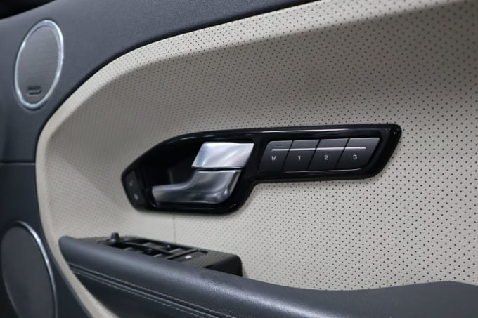 2025 Land Rover Range Rover Evoque