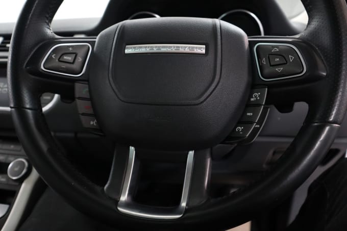2025 Land Rover Range Rover Evoque