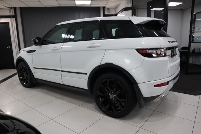2025 Land Rover Range Rover Evoque