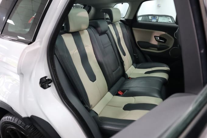2025 Land Rover Range Rover Evoque