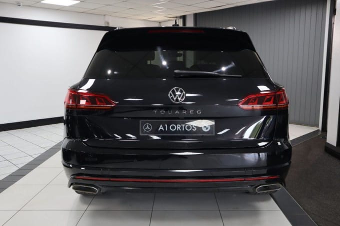 2025 Volkswagen Touareg