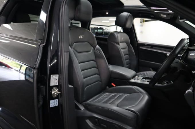 2025 Volkswagen Touareg