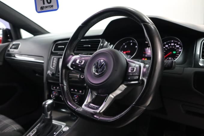 2025 Volkswagen Golf