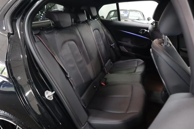 2025 BMW 1 Series