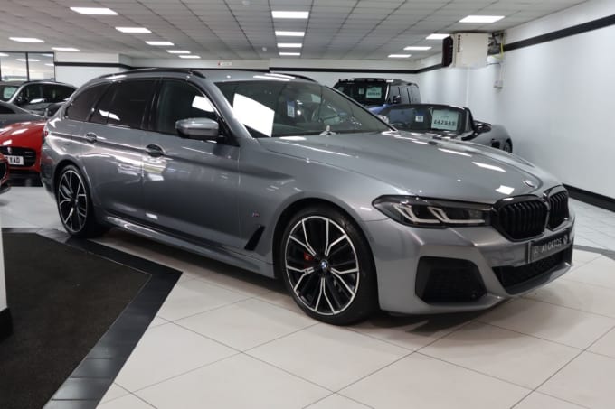 2025 BMW 5 Series