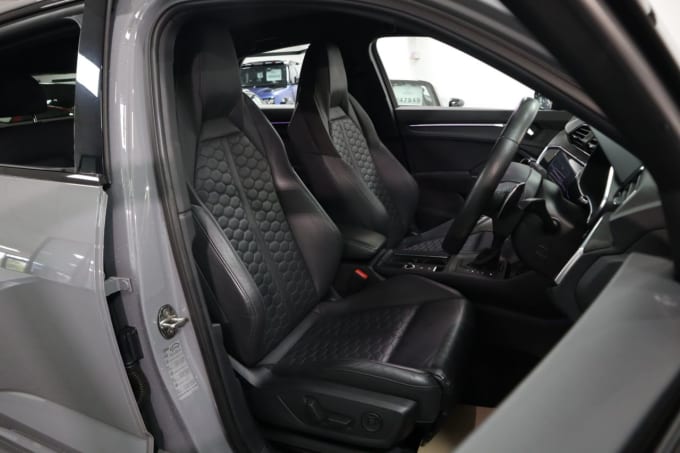 2025 Audi Rs Q3