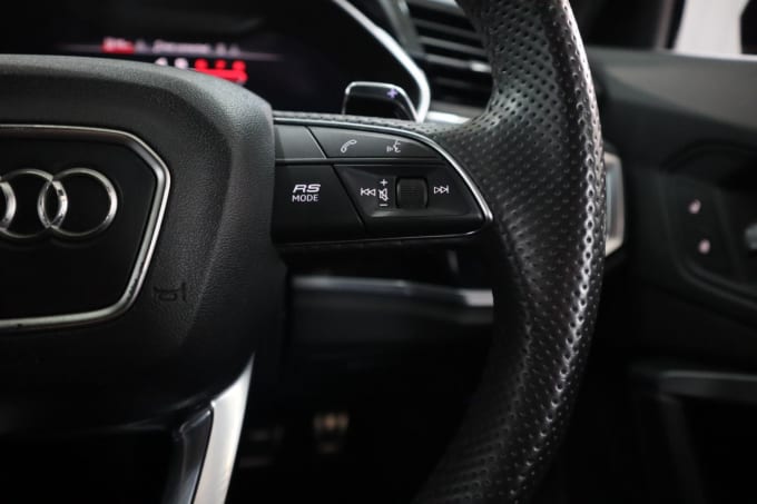 2025 Audi Rs Q3