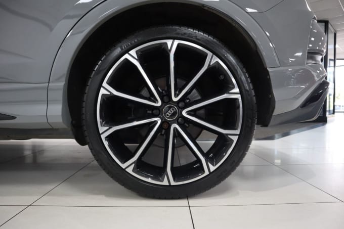 2025 Audi Rs Q3