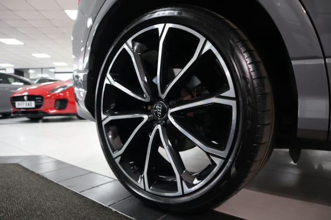 2025 Audi Rs Q3