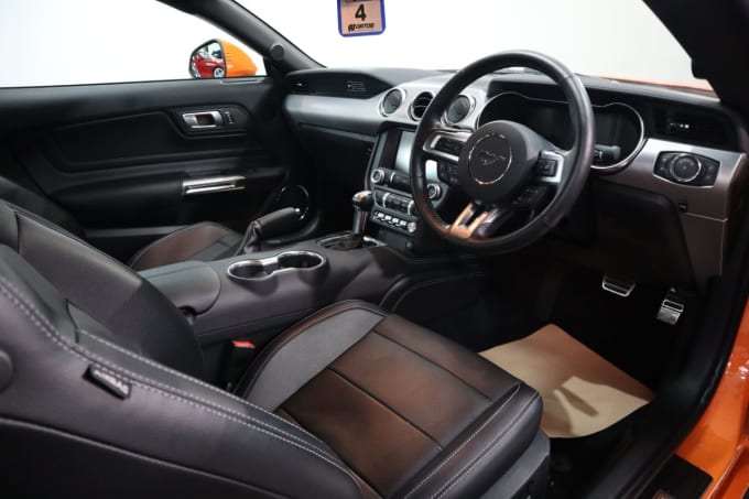 2025 Ford Mustang