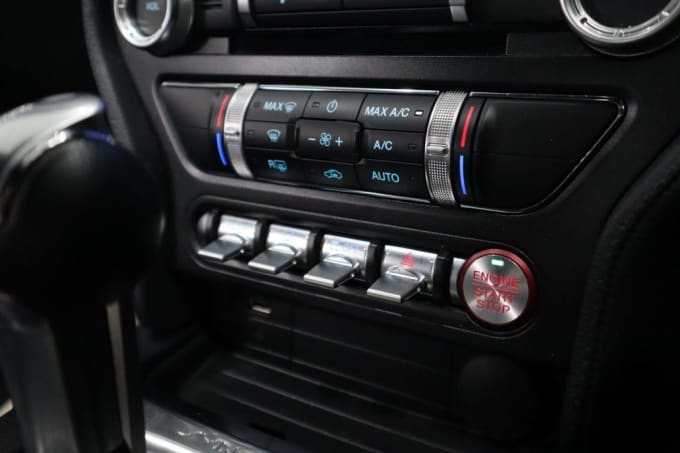 2025 Ford Mustang