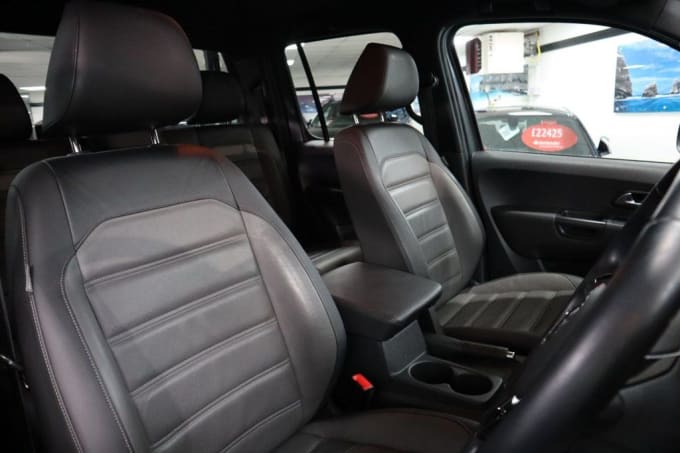 2025 Volkswagen Amarok